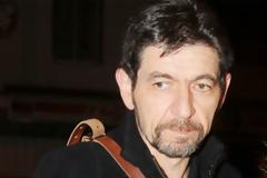 Για αρχιτέκτονας πήγαινε και βρέθηκε στο σανίδι