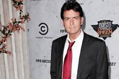 Τι συμβαίνει – ΠΑΛΙ – με τον Charlie Sheen;