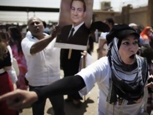 Φωτογραφία για Οργή στην Αίγυπτο για την ήπια ποινή του Μουμπάρακ