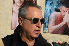 «Ο γιος μου πέθανε από συγκεκριμένο φάρμακο»