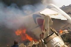 Τραγωδία στην Νιγηρία - 150 νεκροί απο συντριβή αεροσκάφους σε πυκνοκατοικημένη συνοικία