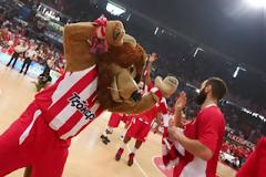 Ο ΜΑΓΙΚΟΣ... ΗΧΟΣ ΤΟΥ ΣΕΦ! *ΒΙΝΤΕΟ*