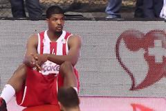 ΜΕΝΕΙ Ο ΧΑΪΝΣ... ΣΥΖΗΤΗΣΕΙΣ ΜΕ ΤΟΥΣ ΑΛΛΟΥΣ 2 ΑΜΕΡΙΚΑΝΟΥΣ ΤΟΥ ΘΡΥΛΟΥ