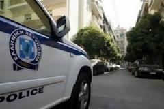 Της άρπαξαν χρήματα και κοσμήματα και έφυγαν με το αυτοκίνητό της