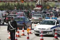 Σε επιφυλακή η Τροχαία για την επιστροφή των εκδρομέων