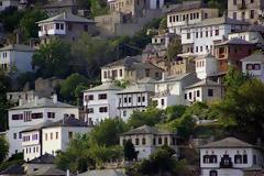 Η ιστορία δυο χωριών