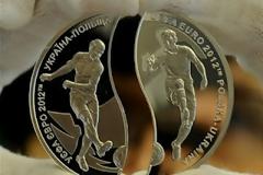 ΕΚΟΨΑΝ... EURO 2012 ΣΕ ΠΟΛΩΝΙΑ ΚΑΙ ΟΥΚΡΑΝΙΑ! (PHOTOS)