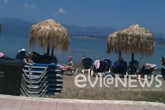 Χαλκίδα: Παραλία... δαγκωτό - Γέμισαν οι πλαζ!
