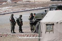 Ανησυχία Κλίντον για τη βία μεταξύ Αρμενίας- Αζερμπαϊτζάν