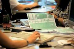 ΥΠΟΙΚ: Μόνο το 10% των φορολογουμένων είχε κάνει δήλωση πριν λήξει η προθεσμία