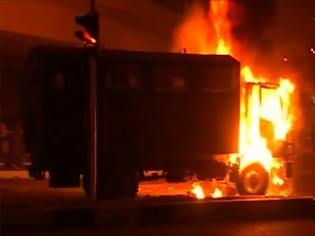 Φωτογραφία για Στις φλόγες παραδόθηκε φορτηγό στη Νίκαια