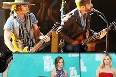 MTV Movie Awards 2012: H παλαιστής Charlize και ο μουσικός Johnny