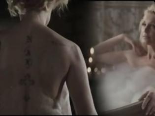 Φωτογραφία για VIDEO: Γυμνή στο νέο της video clip η Νατάσα Θεοδωρίδου!