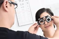ΣΥΝΕΛΗΦΘΗ ΟΦΘΑΛΜΙΑΤΡΟΣ ΓΙΑΤΙ ΔΕΝ ΕΙΧΕ ΚΟΨΕΙ 205 ΑΠΟΔΕΙΞΕΙΣ!