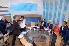 Χτύπησε και τον Παπαδάκη...
