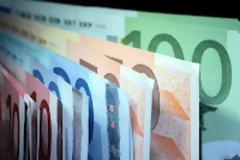 Πάνω από 20 δισ. ευρώ για προμήθεια της αγοράς με εισαγόμενα είδη