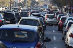 Νέα πτώση στις πωλήσεις αυτοκινήτων