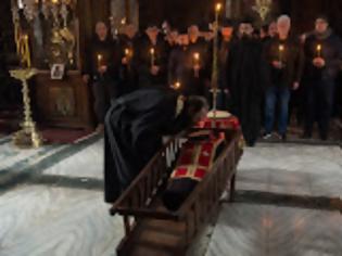 Φωτογραφία για 10213 - Η Εξόδιος ακολουθία και η ταφή του Ιερομονάχου Κυρίλλου Χιλιανδαρινού (1935 - 6 Φεβρουαρίου 2018)