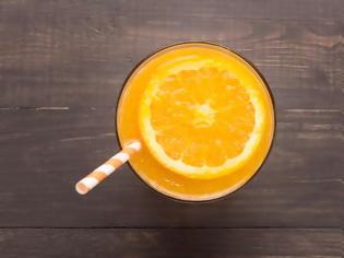 Φωτογραφία για Γιατί πρέπει να πίνετε πορτοκαλάδα με τις φακές;
