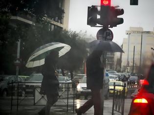 Φωτογραφία για Η «Ιοκάστη» θα σαρώσει τη χώρα το Σαββατοκύριακο: Ισχυρές βροχοπτώσεις, καταιγίδες και χιόνια