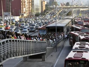 Φωτογραφία για Οι πόλεις με την περισσότερη κίνηση στους δρόμους