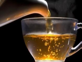 Φωτογραφία για Πώς συνδέεται το πολύ ζεστό τσάι και ο καρκίνος του οισοφάγου