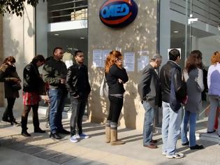 Φωτογραφία για Κομισιόν: Η Ελλάδα έχει υπερδιπλάσιο ποσοστό μακροχρόνια ανέργων από την Ισπανία