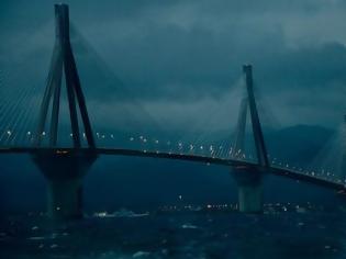 Φωτογραφία για Στο σκοτάδι βυθίστηκε το βράδυ της Τρίτης η γέφυρα Ρίου-Αντιρρίου