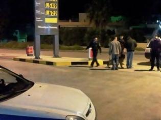 Φωτογραφία για Τρόμος στην Κρήτη: Κουκουλοφόρος ληστής «χτύπησε» βενζινάδικο