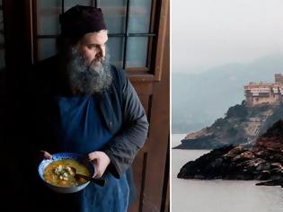 Φωτογραφία για Η νηστίσιμη μαγειρική του Αγίου Όρους - Πληθωρική, πολυσυλλεκτική, λιτή και με ξεκάθαρη μεσογειακή ταυτότητα