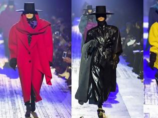 Φωτογραφία για H εβδομάδα μόδας της Νέας Υόρκης έριξε αυλαία με το ξεχωριστό catwalk του Marc Jacobs  #survivorGR  #fashionista #fashionstyle #fashionable #trend #trendy