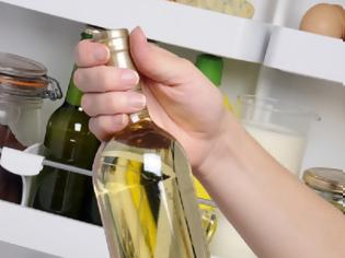 Φωτογραφία για Πόσο καιρό μπορείς να αφήσεις ανοικτό το κρασί στο ψυγείο;