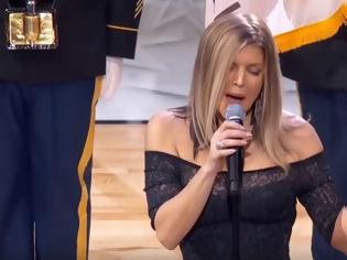 Φωτογραφία για Η Fergie εκτέλεσε στο All Star Game την πιο σέξι εκδοχή του εθνικού ύμνου των ΗΠΑ