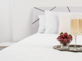 Φωτογραφία για Πώς να στρώσετε το κρεβάτι σας σαν τα κρεβάτια πολυτελών ξενοδοχείων