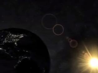 Φωτογραφία για Η Θεωρία της «Κοίλης Γης»: Απόρρητες φωτογραφίες της NASA κόβουν την ανάσα... [video]