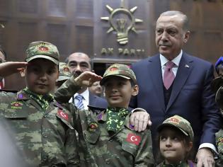 Φωτογραφία για ΕΚΤΑΚΤΗ ΕΙΔΗΣΗ – Σε ετοιμότητα για επιστράτευση όλων των Τούρκων κάλεσε ο Ερντογάν – Αρχισαν να ψάχνουν φύλλα πορείας οι Τούρκοι!