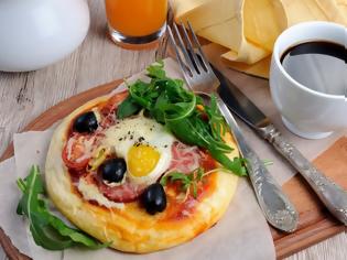 Φωτογραφία για Διαιτολόγος υποστηρίζει ότι η πίτσα είναι πιο υγιεινή από τα δημητριακά για πρωινό