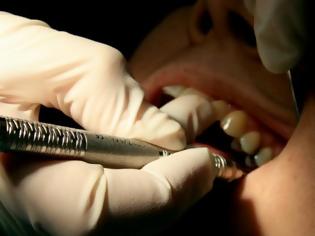 Φωτογραφία για Κρήτη: Στην εντατική από πόνο στο δόντι –Τρόμαξαν όταν πήραν στα χέρια τους την ακτινογραφία