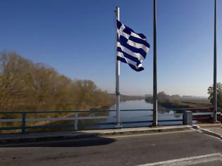 Φωτογραφία για Θρίλερ στον Έβρο! Ενέδρα των Τούρκων - Θέλουν να περάσουν από δίκη τους Έλληνες στρατιωτικούς που πέρασαν λόγω κακοκαιρίας σε τουρκικό έδαφος!