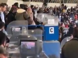 Φωτογραφία για Η στιγμή που μαθαίνουν στο ΟΑΚΑ το 3ο γκολ του Αστέρα Τρίπολης κατά του ΠΑΟΚ [video]