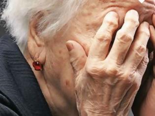Φωτογραφία για Αδίστακτα κτήνη - Έλουσαν με οινόπνευμα τη γιαγιά και απειλούσαν να την κάψουν για 50 ευρώ