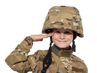 Φωτογραφία για Στρατιωτικοί με 4 παιδιά δεν είναι πολύτεκνοι; Η υπηρεσία λέει όχι…