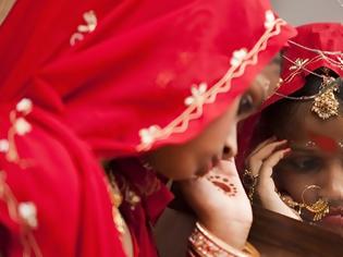 Φωτογραφία για Σοκ: Έφτασαν τα 12 εκατομμύρια οι γάμοι ανήλικων κοριτσιών σε 1 χρόνο!