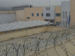 Φωτογραφία για Φυλακές Δομοκού: Ήθελαν να περάσουν σε κρατούμενο 20 κινητά τηλέφωνα!
