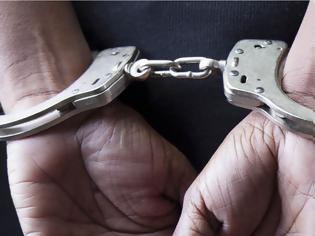 Φωτογραφία για Λεμεσός: Χειροπέδες σε 30χρονο - Τον συνέλαβε η Αστυνομία και βρήκαν τα κλοπιμαία