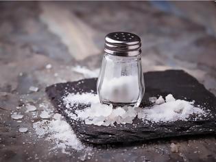Φωτογραφία για Πόσο αλάτι τρώμε;