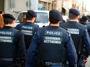 Φωτογραφία για Έρευνα: Δεν είναι ευτυχισμένοι οι Έλληνες αστυνομικοί - Κινητήρια δύναμη το φιλότιμο