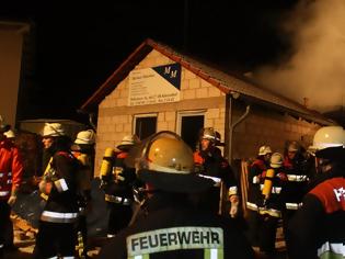 Φωτογραφία για Γερμανία: Αναζητούνται πέντε ύποπτοι για εμπρηστική επίθεση σε τζαμί