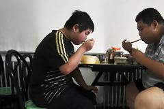 Τι κάνουν οι Κινέζοι για να αντιμετωπίσουν την παχυσαρκία;