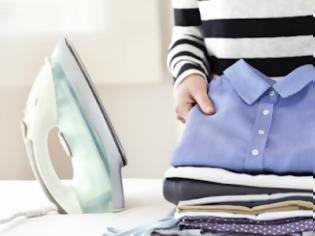 Φωτογραφία για 10+1 Έξυπνα Tips που θα «προετοιμάσουν» τα ρούχα σας για γρήγορο σιδέρωμα